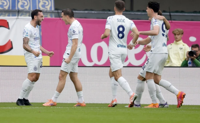 EPA/EMANUELE PENNACCHIO